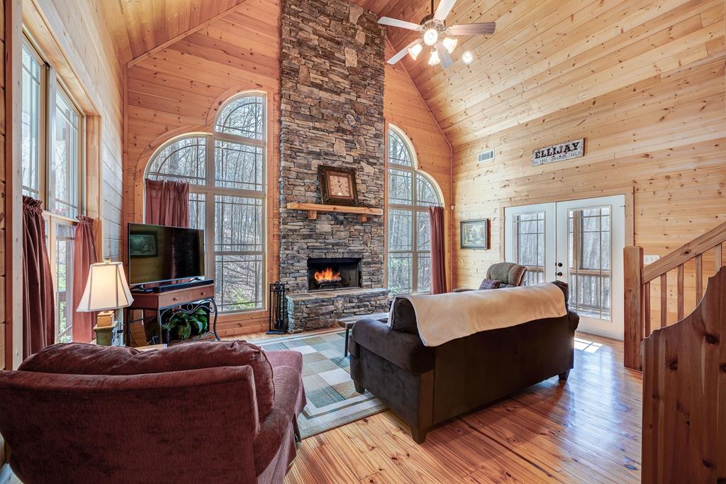 149 Pinecrest Court