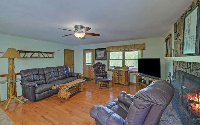 2252 Cathy Road