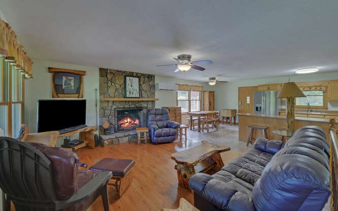 2252 Cathy Road