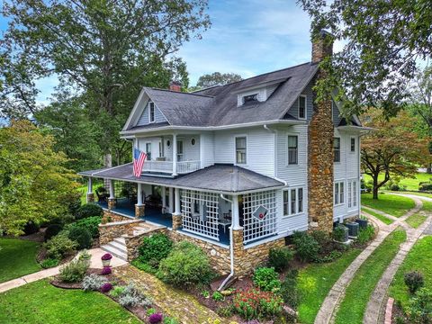 1194 Main Street Andrews NC 28901