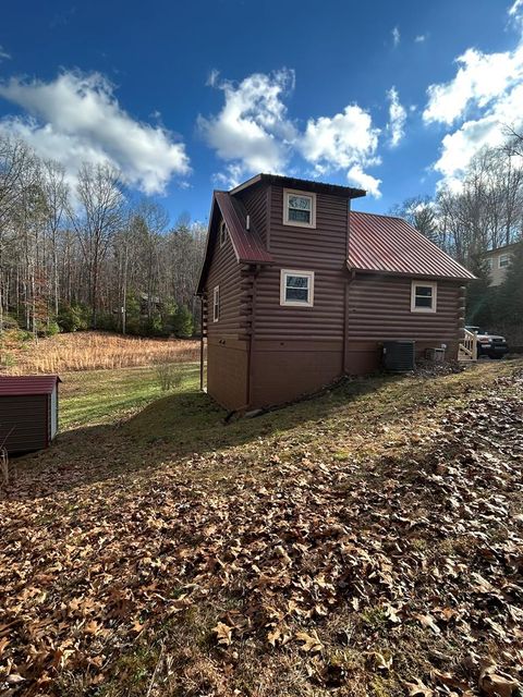 A home in Blairsville