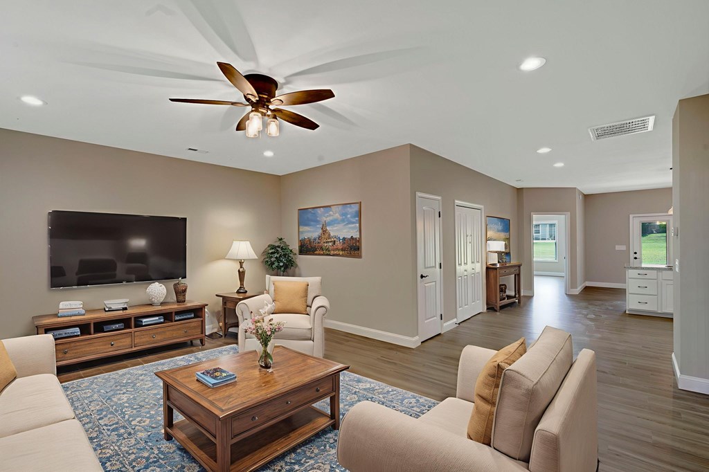 148 Riverwalk Circle