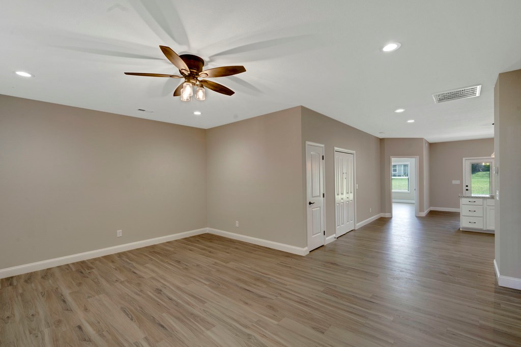 148 Riverwalk Circle
