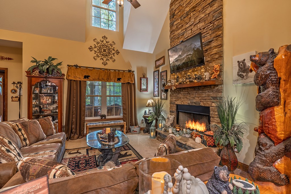 685 Chopped Oak Road