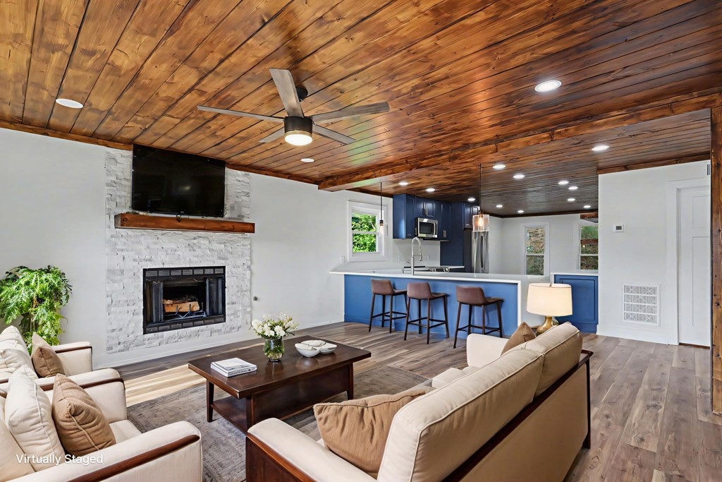 233 Bradshaw Road