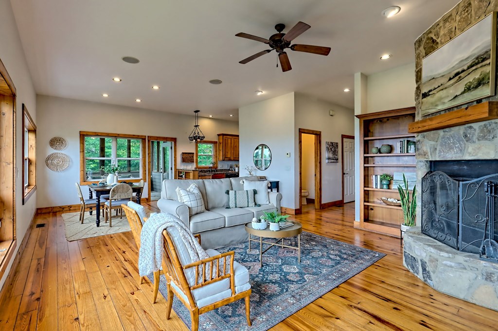 990 Hickory Nut Mountain Rd.