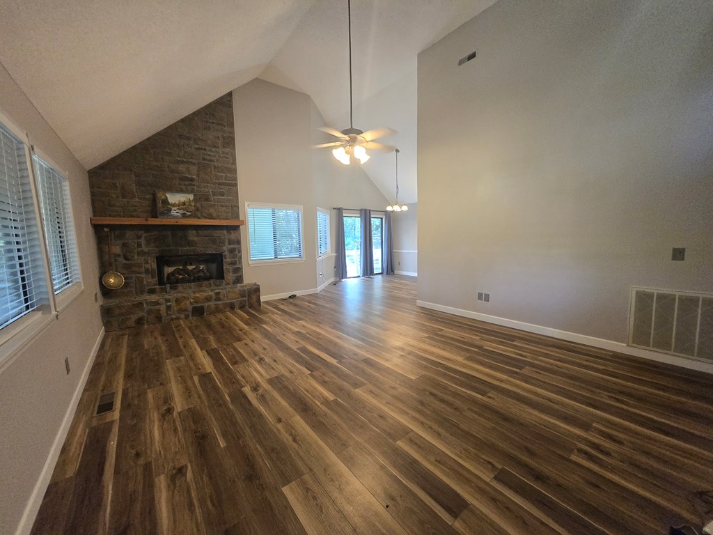 27 Williams Circle