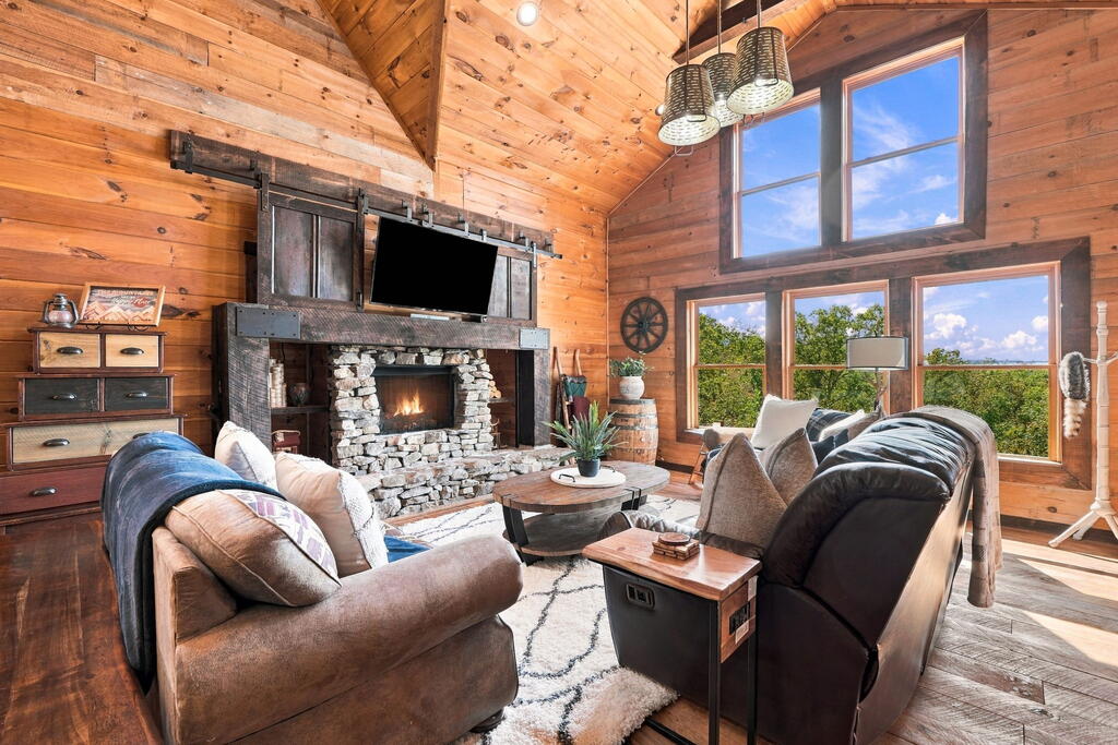 221 Foxfire Road