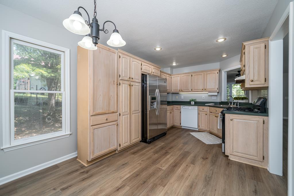 3256 Foster Road