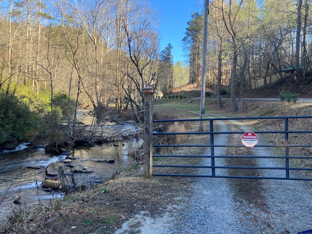 508 Ed Graves Road