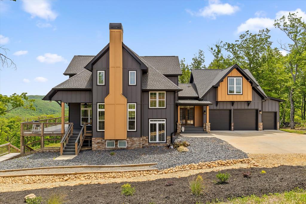 1722 High Summit Drive