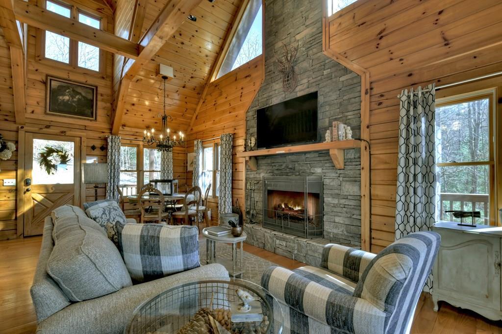 54 Channing Hollow