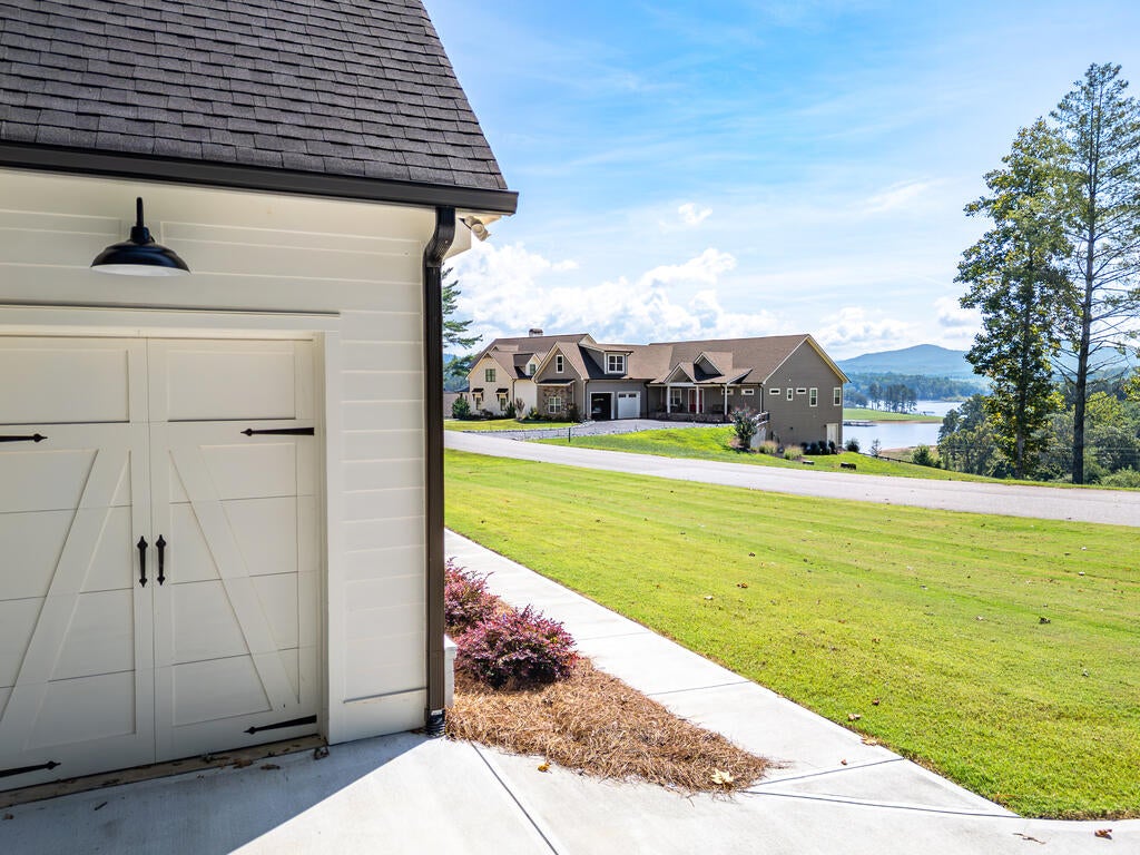 31 Clearview Lane