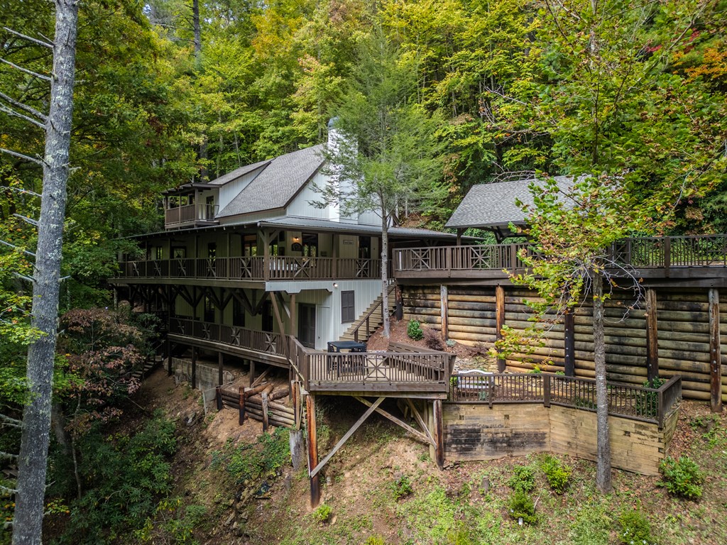 7670 Hiawassee Wilderness