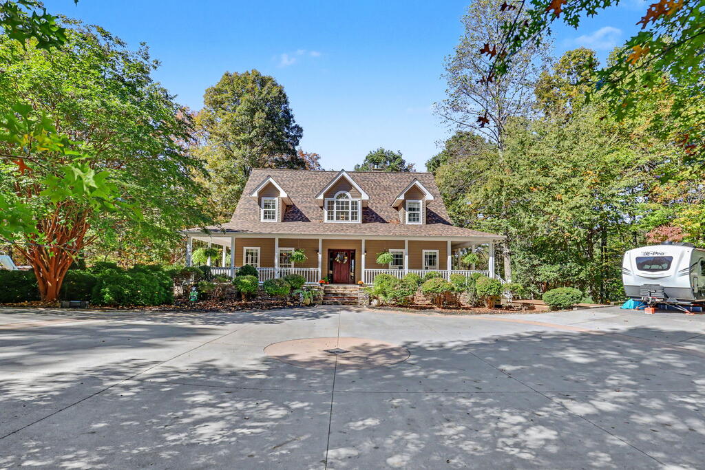 1110 Rocky Top Road