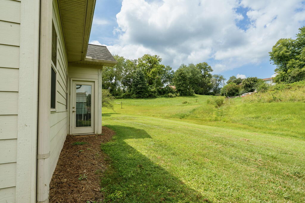 53 Riverwalk Circle