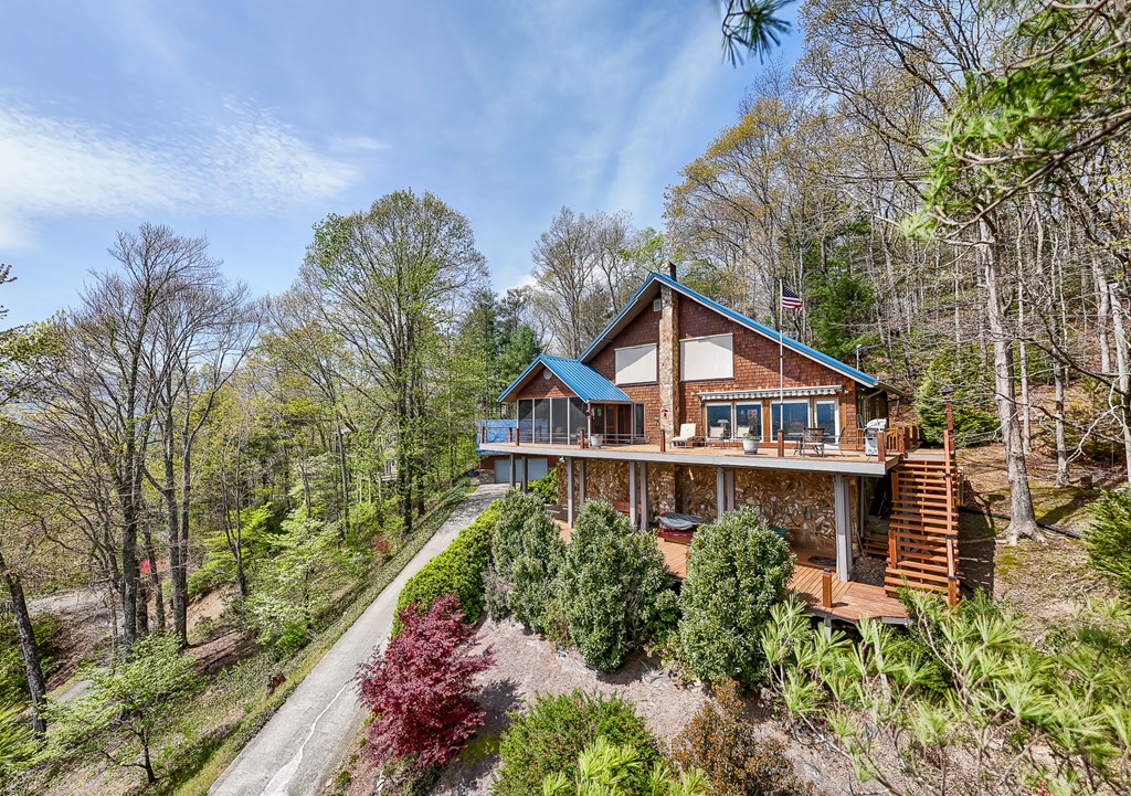 369 Deals Gap Road