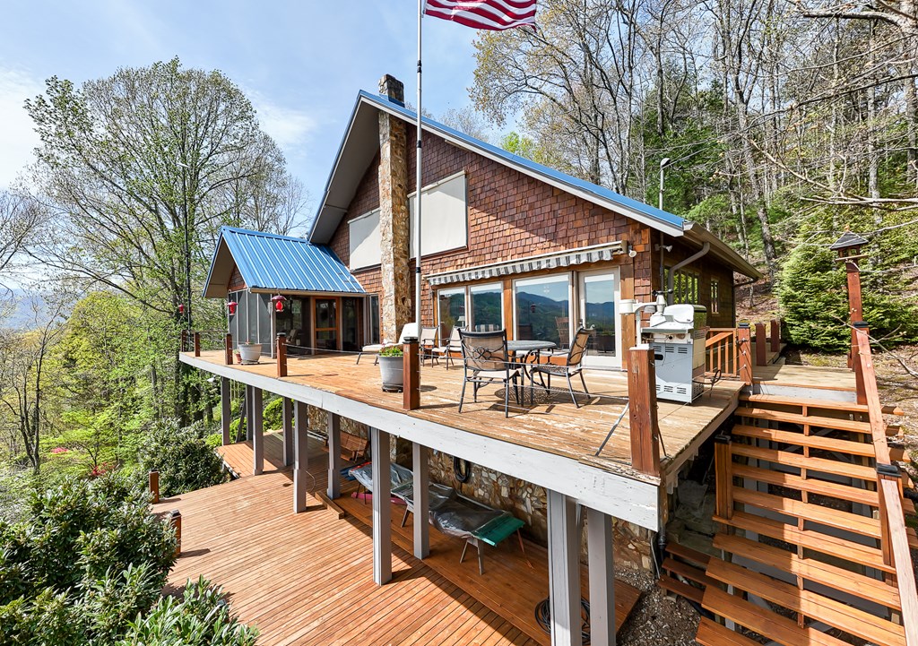 369 Deals Gap Road