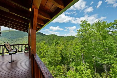 A home in Hiawassee