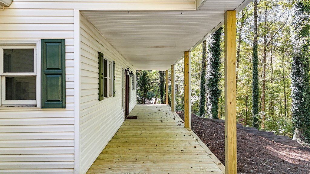 438 E Price Creek Road E