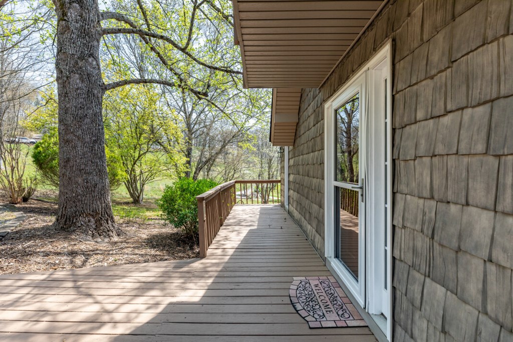 1739 Settlement Road