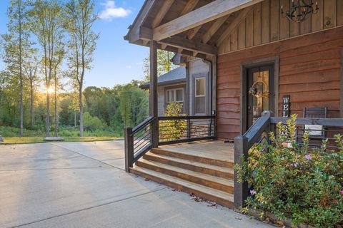 A home in Blue Ridge