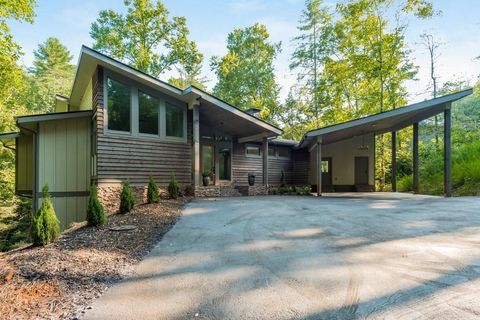 A home in Ellijay