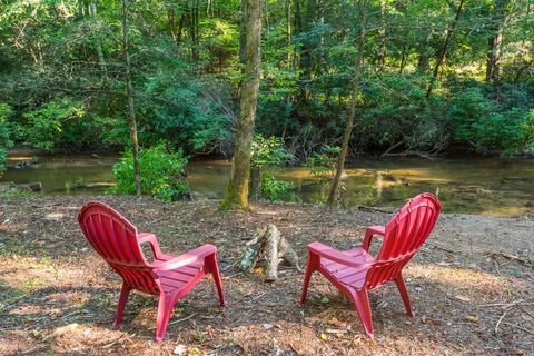 A home in Ellijay