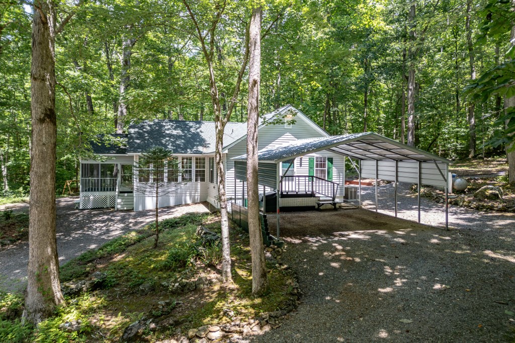 2874 Hickory Cove Lane