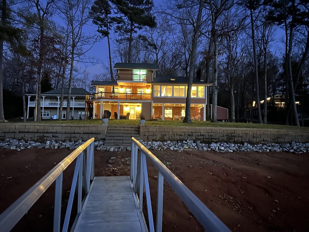 332 Piney Point Road