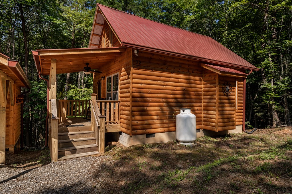 72 Bentley Cove
