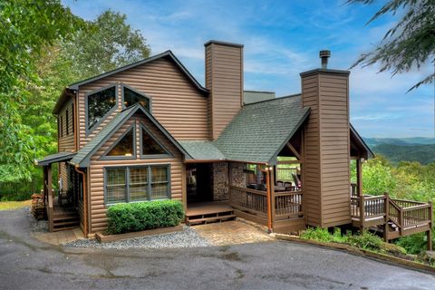 A home in Mineral Bluff