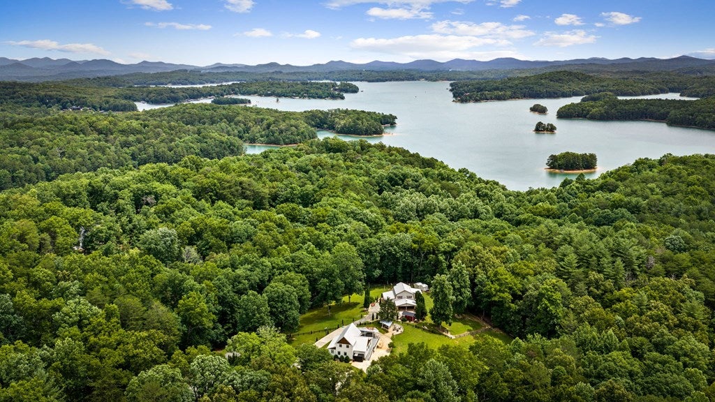 657 Campbell Camp Circle