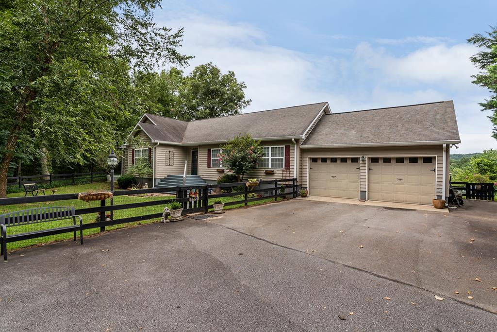 112 Deer Ridge Drive