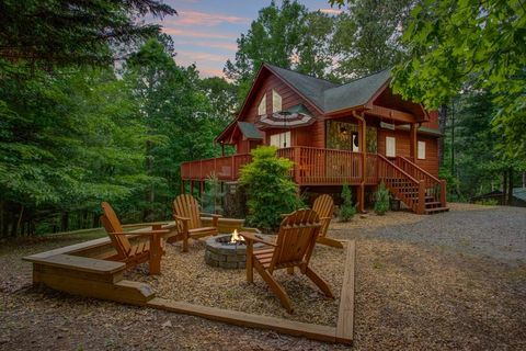 A home in Ellijay