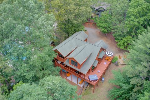 A home in Ellijay