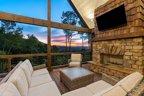 A home in Blue Ridge