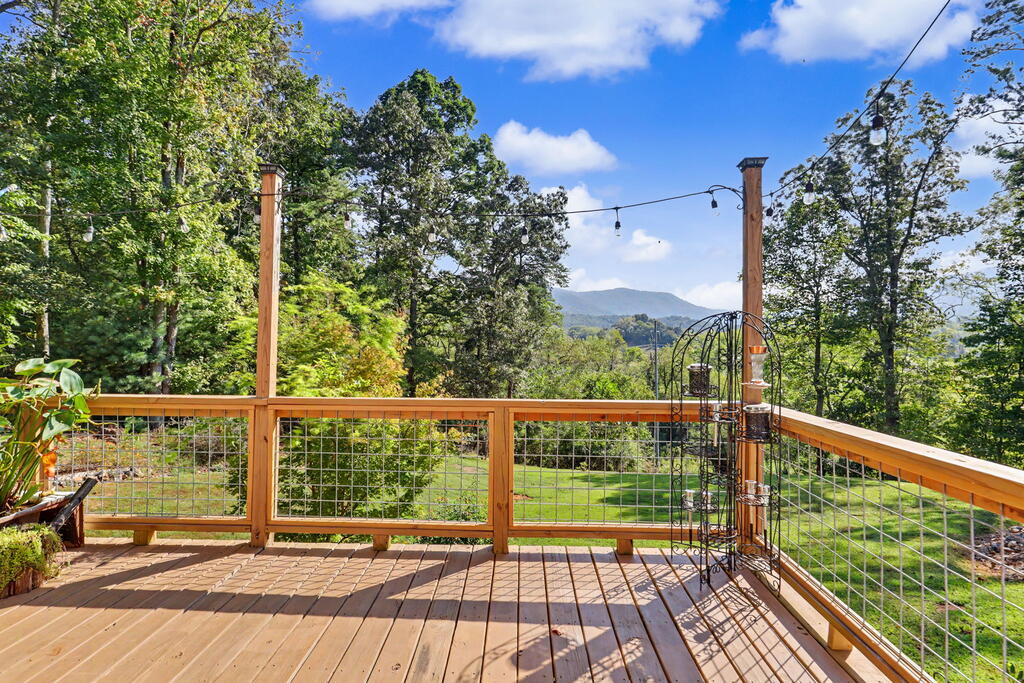 625 Ed Nichols Road