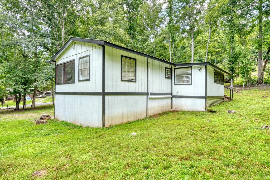 4348 White Oak Drive