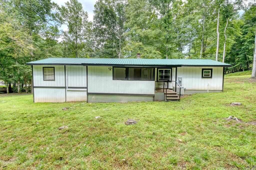 4348 White Oak Drive