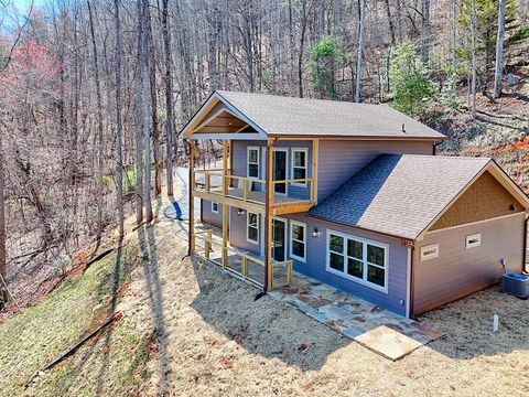 1378 Summit Trail Hiawassee GA 30546