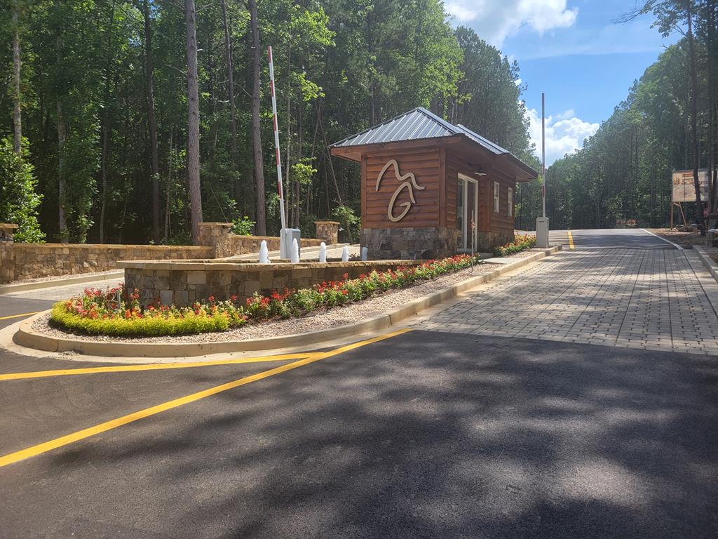 277 Mountaingate Way