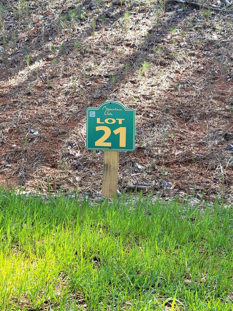 277 Mountaingate Way