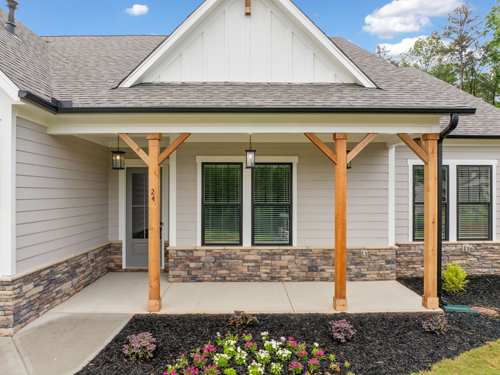 214 Summit View Lane