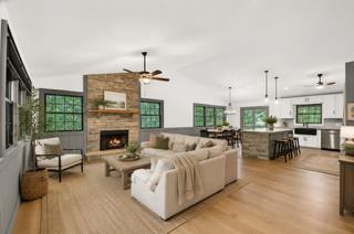 37 River Ridge