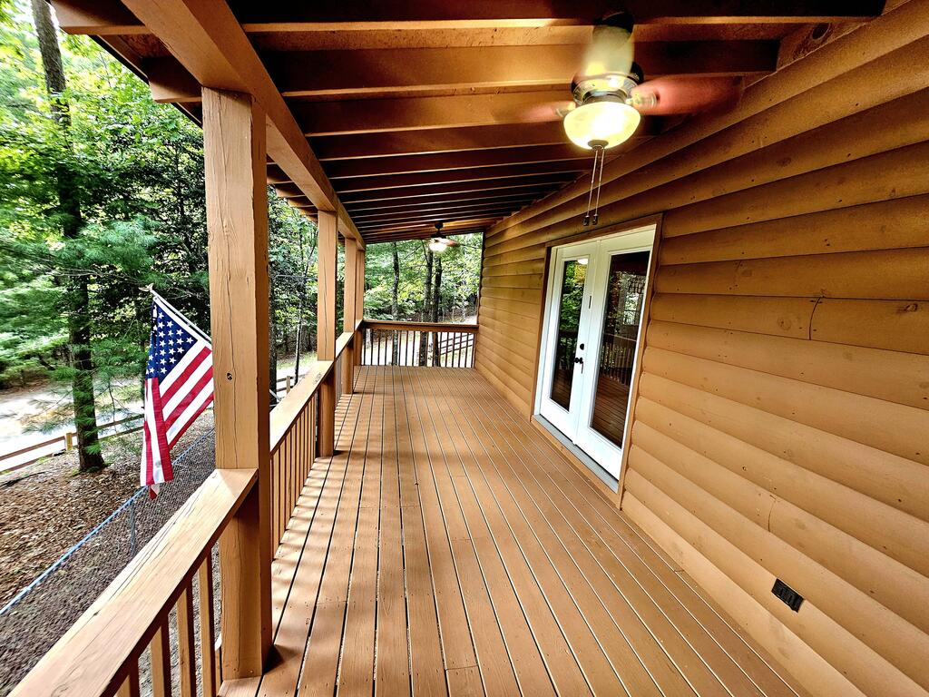 194 Leonard Lane