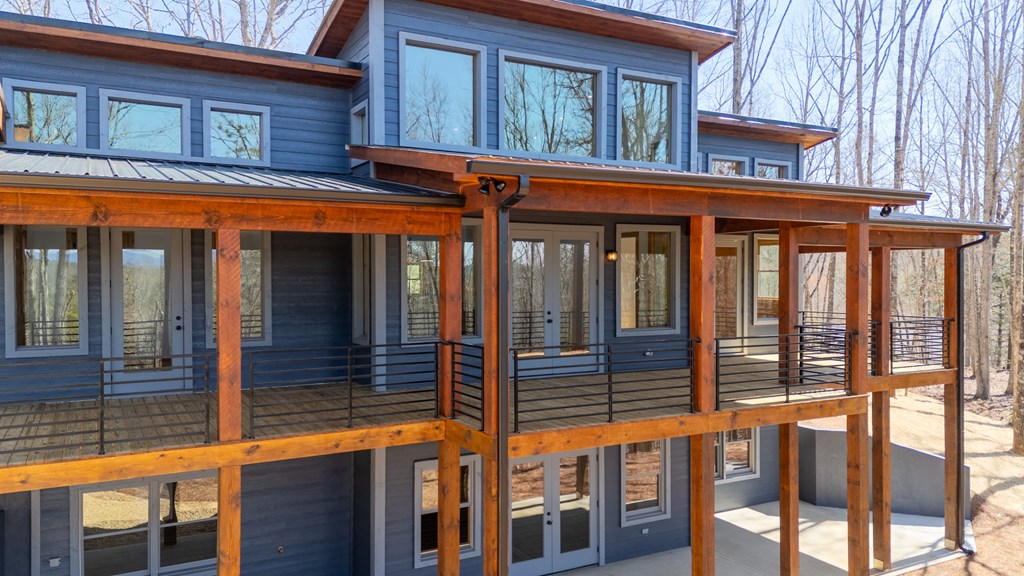 87 Wolf Creek Drive