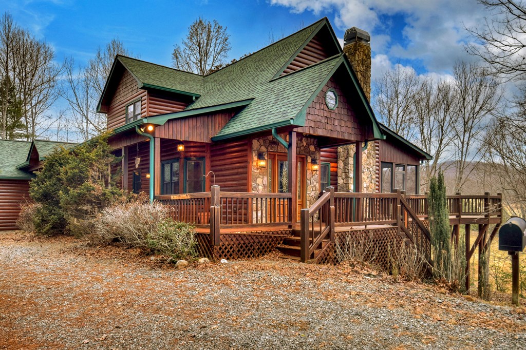 61 Spring Ridge Trail