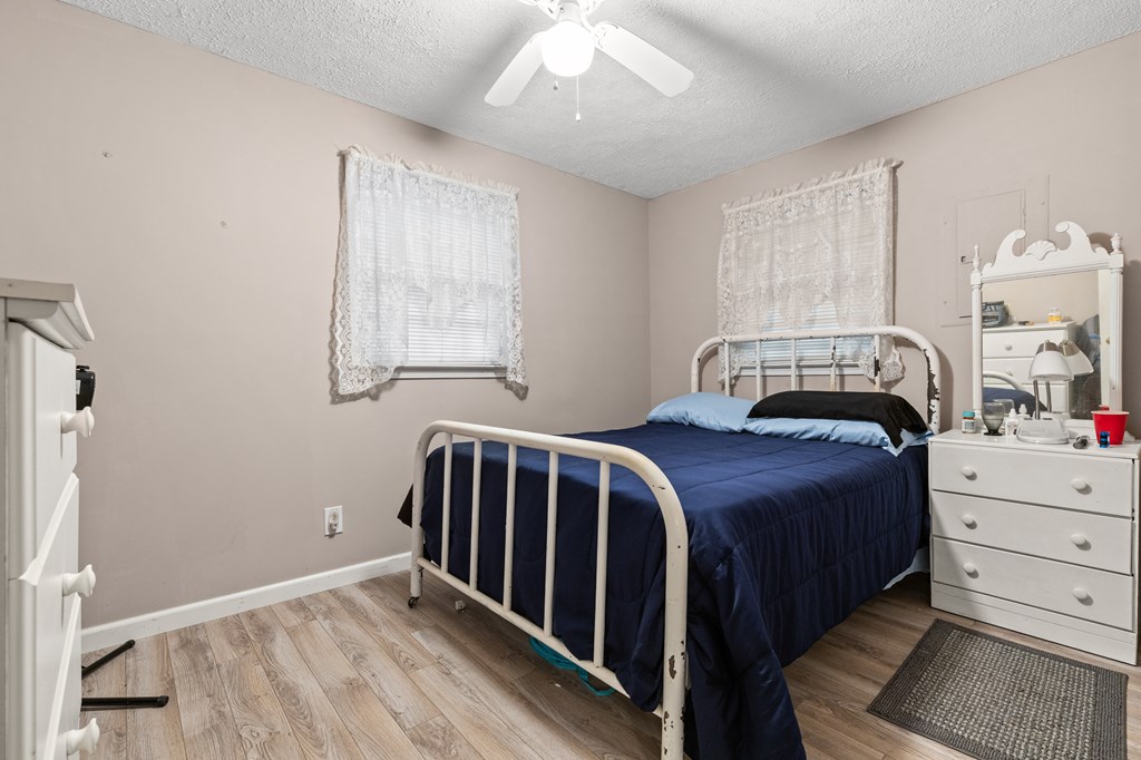 450 Happy Hollow Circle