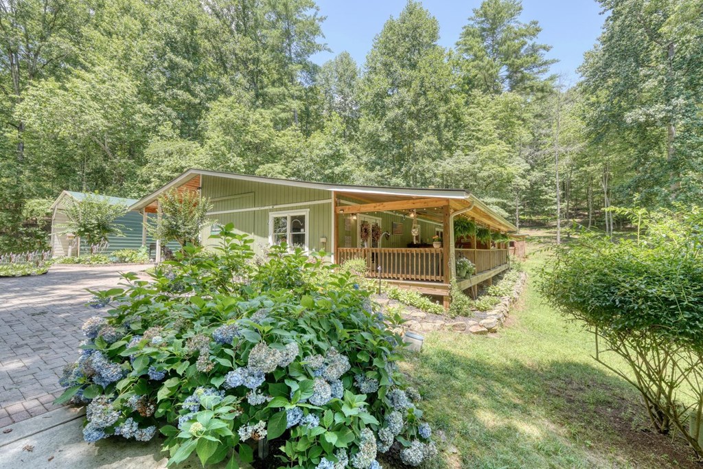 243 Chattahoochee Acres